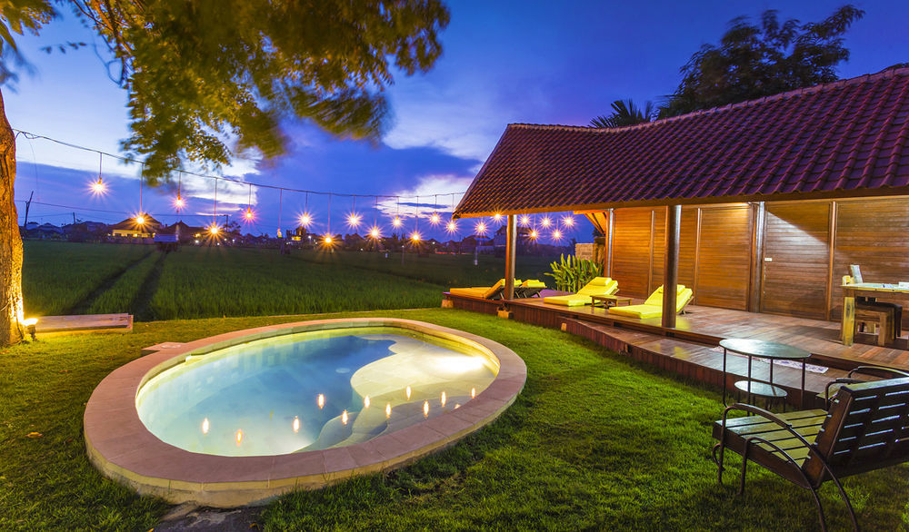 Big Brother Surf Inn Canggu Esterno foto