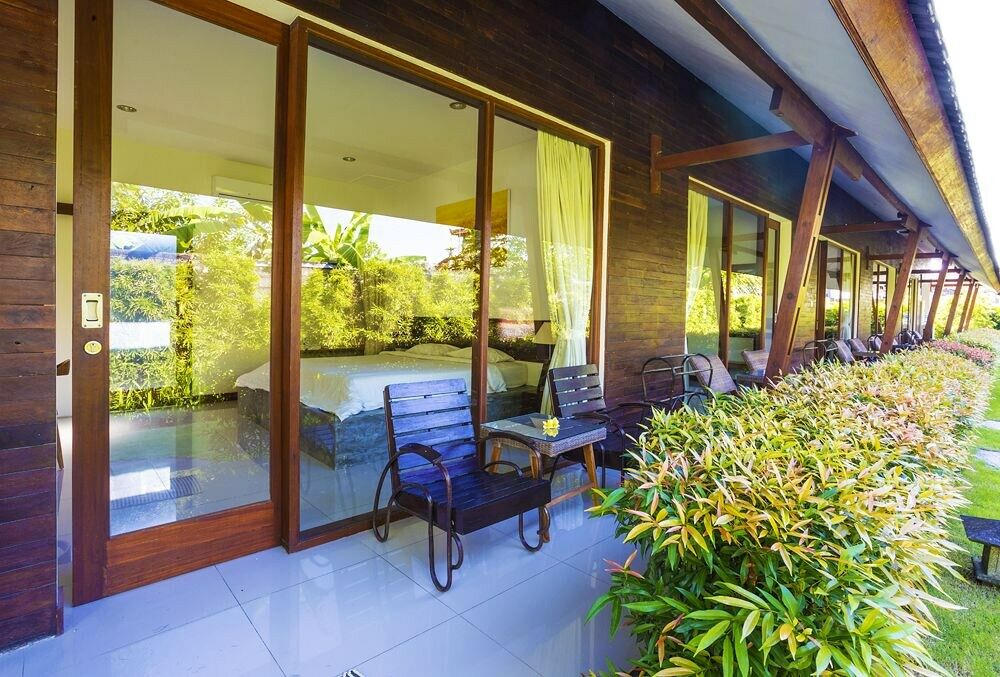 Big Brother Surf Inn Canggu Esterno foto