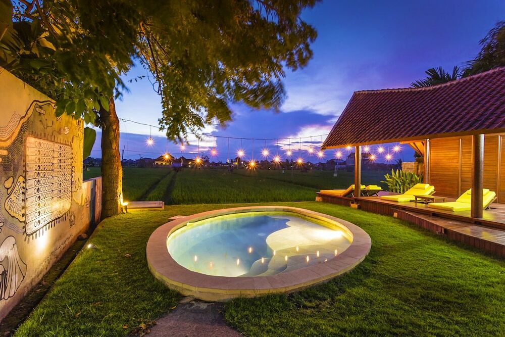 Big Brother Surf Inn Canggu Esterno foto